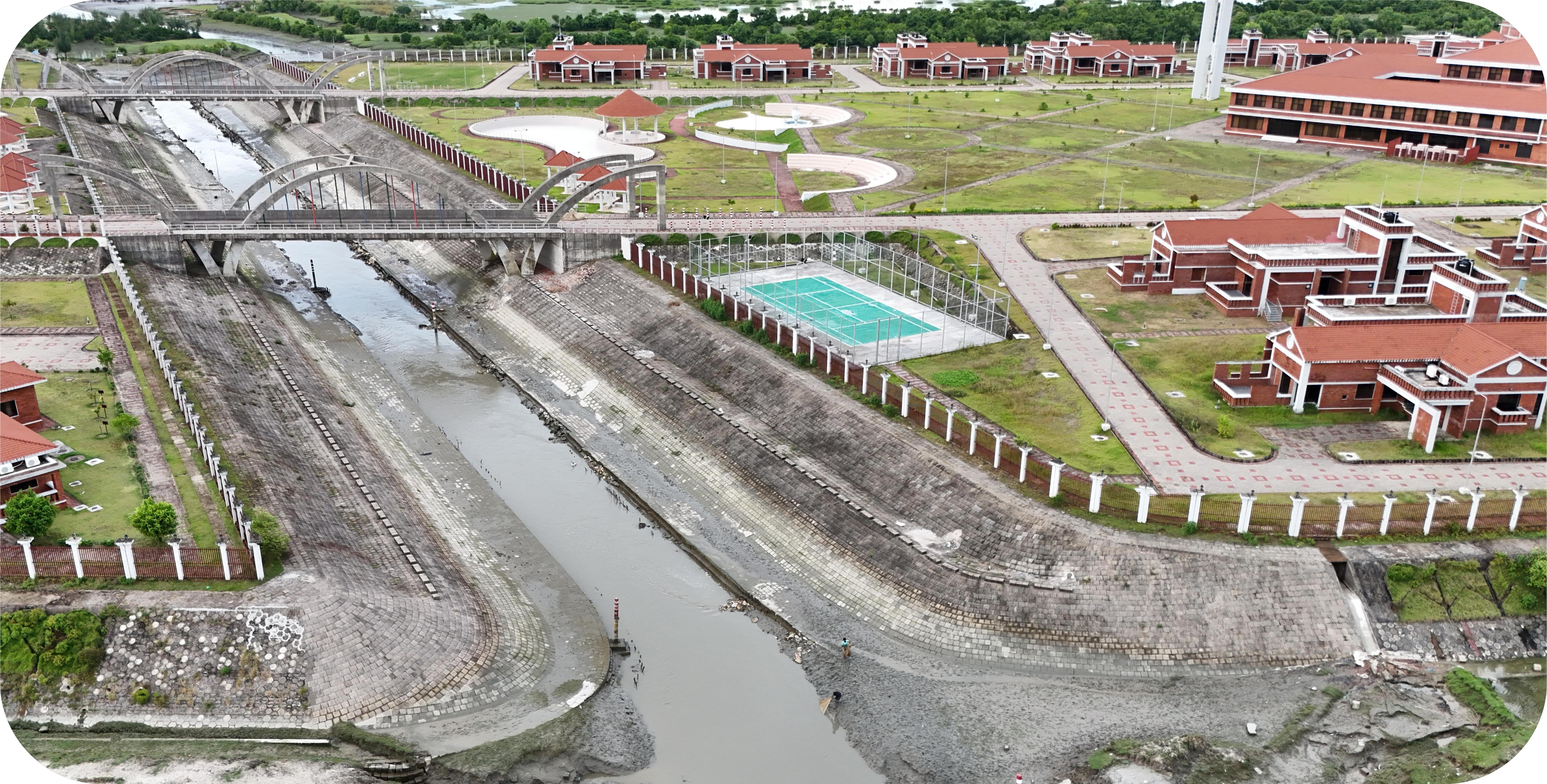 Khal Section (CH.120.0-265.0)Slope Protection